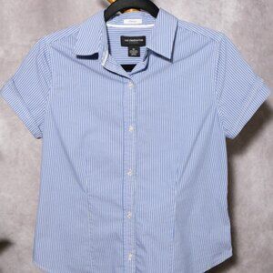 Liz Claiborne Career Women’s Button-Down Blouse – XS – Blue & White Stripes